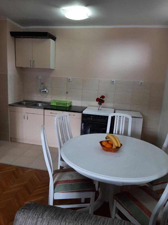 Apartment Danilo Херцег Нови Екстериор снимка